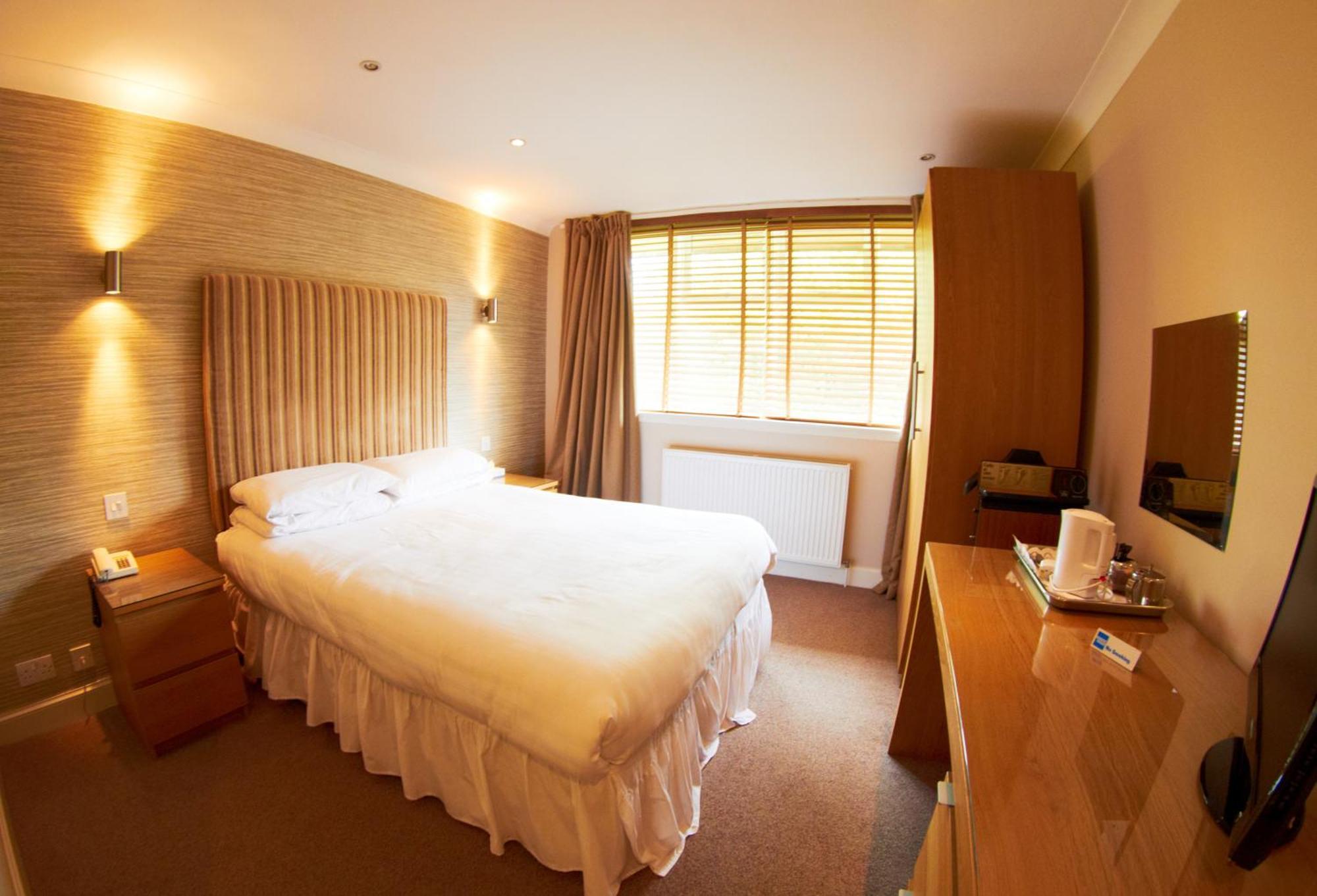 Abbotsford Hotel Dumbarton Eksteriør billede
