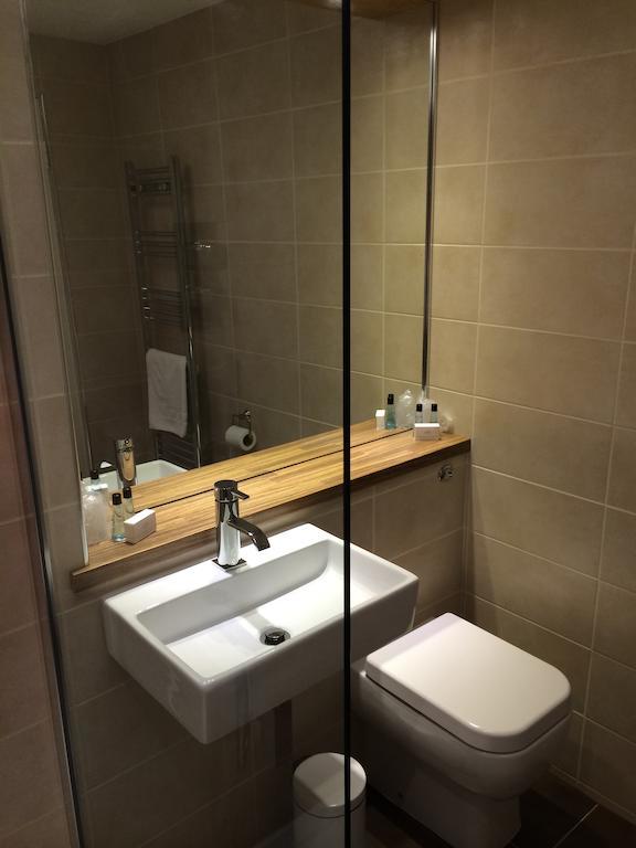 Abbotsford Hotel Dumbarton Værelse billede